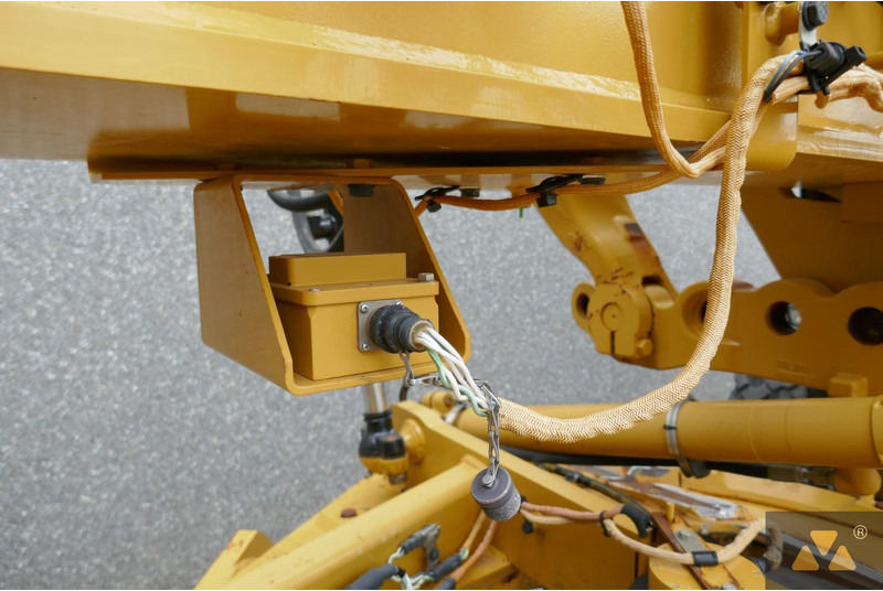 Grader Caterpillar 140M2: picture 20