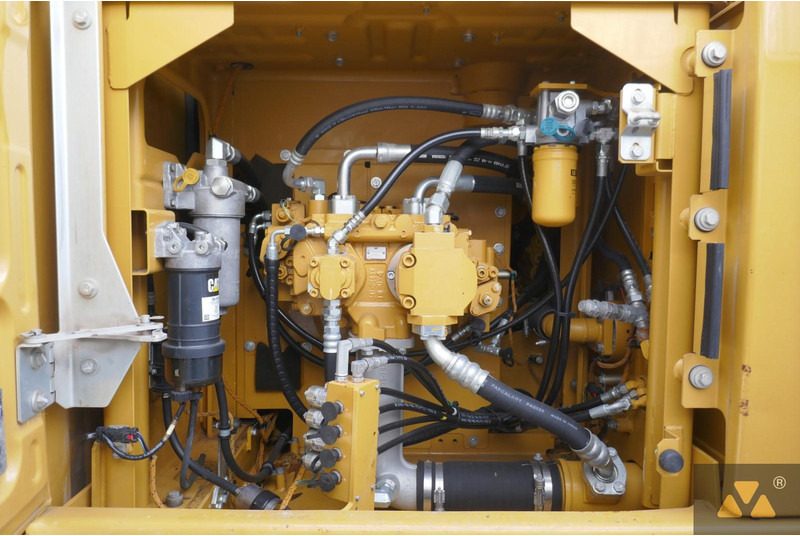 Crawler excavator Caterpillar 320EL: picture 20