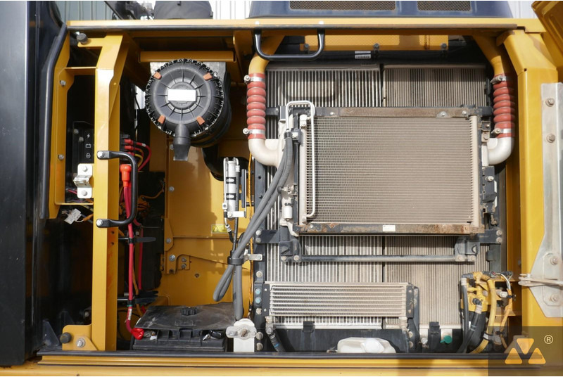 Crawler excavator Caterpillar 320EL: picture 19