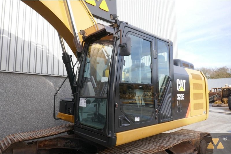 Crawler excavator Caterpillar 320EL: picture 14