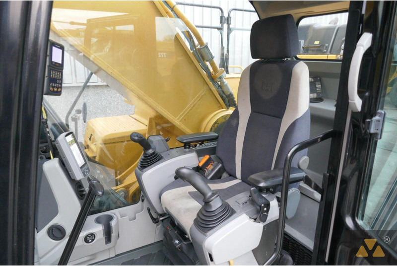 Crawler excavator Caterpillar 352F: picture 7 Crawler excavator Caterpillar 352F: picture 7