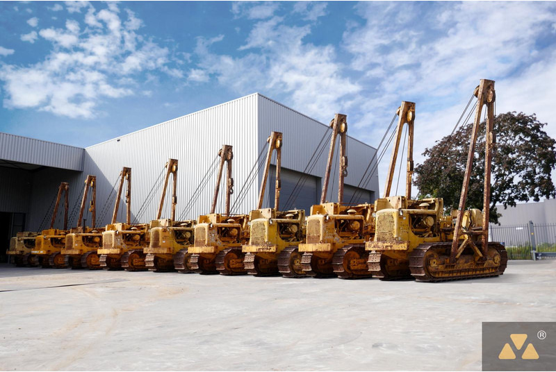 Caterpillar 572G - Pipe layer: picture 1 Caterpillar 572G - Pipe layer: picture 1