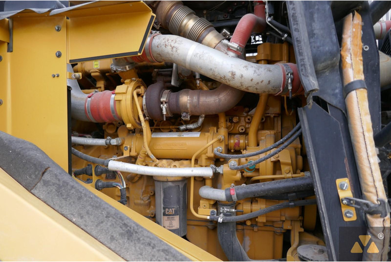 Wheel loader Caterpillar 980M: picture 18