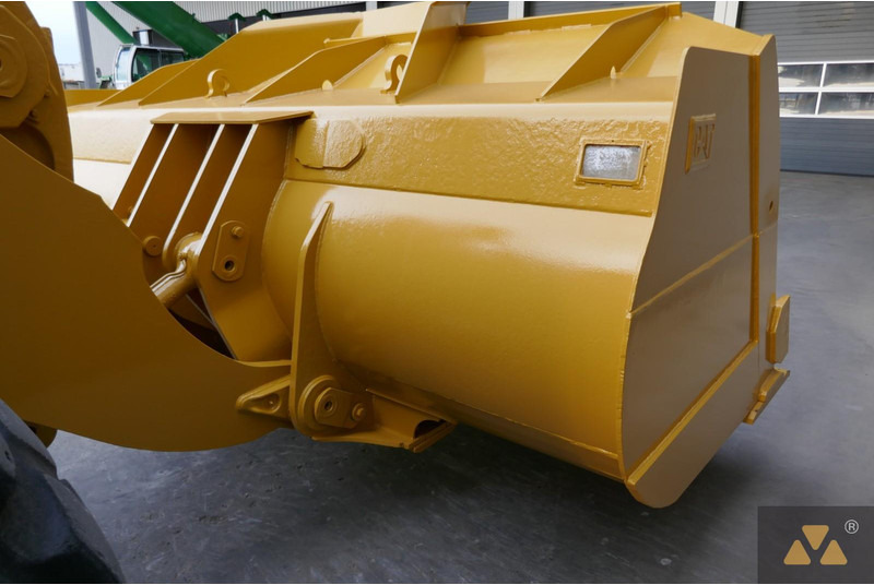 Wheel loader Caterpillar 980M: picture 14