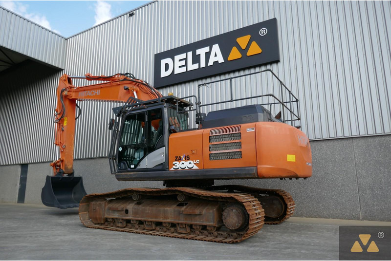 Hitachi ZX300LC-6 - Crawler excavator: picture 4 Hitachi ZX300LC-6 - Crawler excavator: picture 4