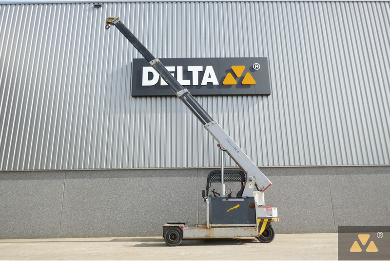Mobile crane Manitex-Valla 75E: picture 1