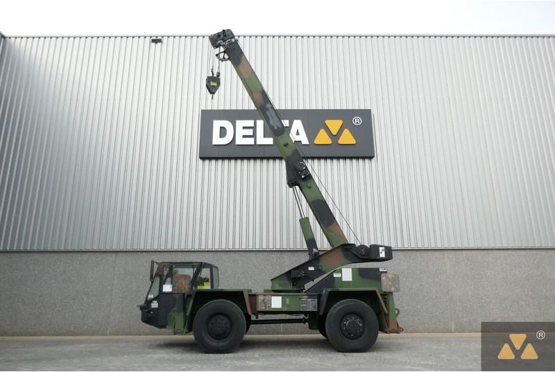 Terex LRT110 Ex-Army - Rough terrain crane: picture 1 Terex LRT110 Ex-Army - Rough terrain crane: picture 1