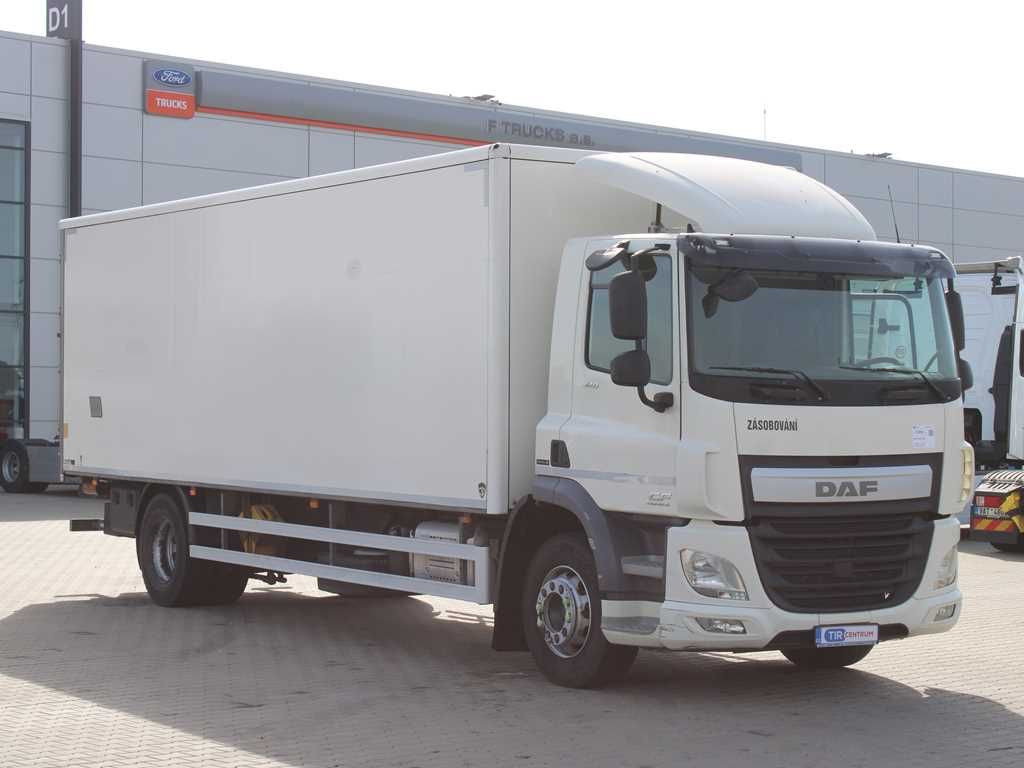 DAF CF 320, TAIL LIFT, EURO 6 - Box truck: picture 2 DAF CF 320, TAIL LIFT, EURO 6 - Box truck: picture 2