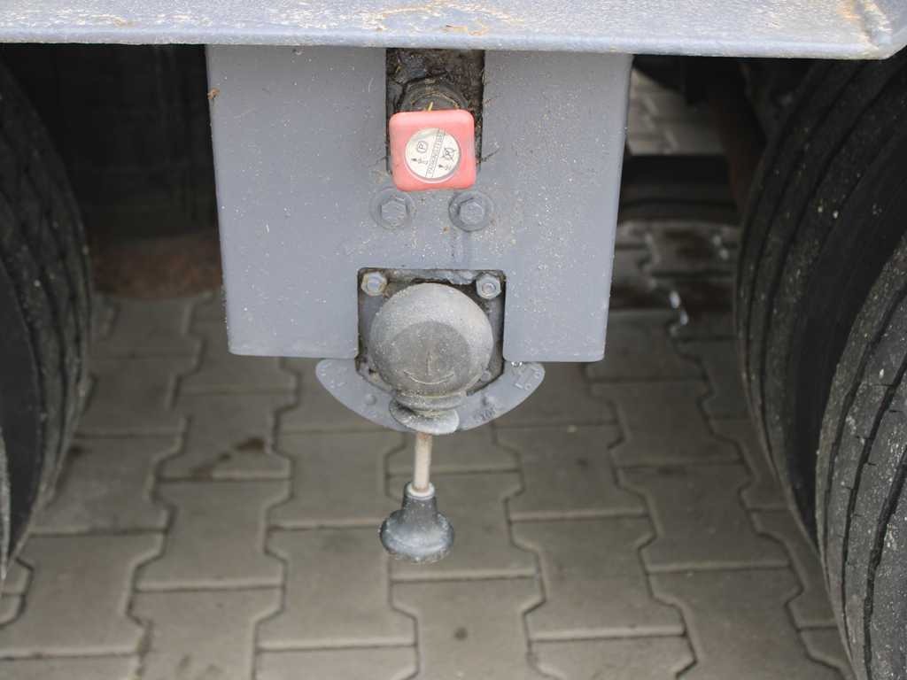 Low loader semi-trailer Goldhofer STZ-TL 2-27/80, DRIVE-IN: picture 9