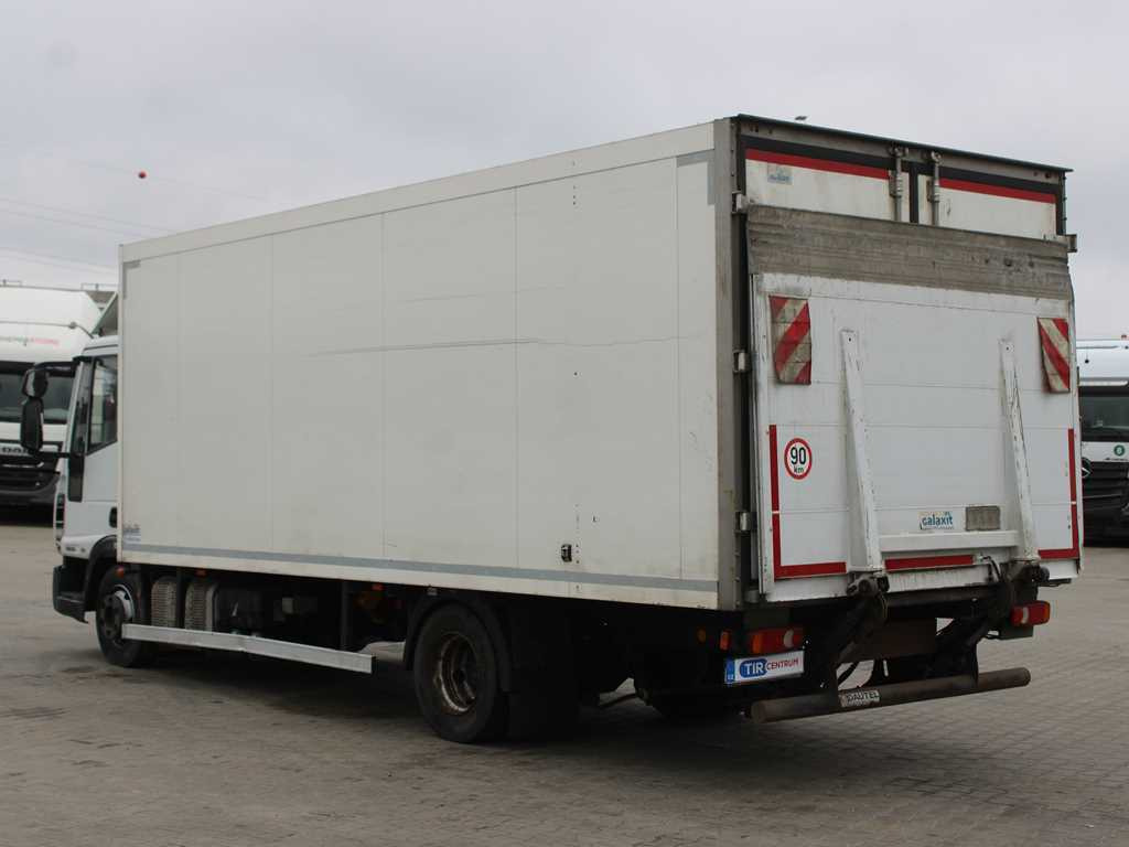 Iveco EUROCARGO 75E19, THERMO KING C - 450e, HYDRAULIC FRONT - Refrigerator truck: picture 5 Iveco EUROCARGO 75E19, THERMO KING C - 450e, HYDRAULIC FRONT - Refrigerator truck: picture 5