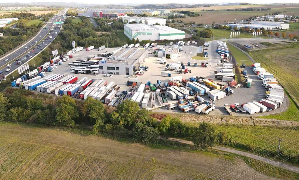 MAN TGA 26.440, 6x2, EURO 5, FELDBINDER 30m3+SPITZER - Tanker truck: picture 5 MAN TGA 26.440, 6x2, EURO 5, FELDBINDER 30m3+SPITZER - Tanker truck: picture 5