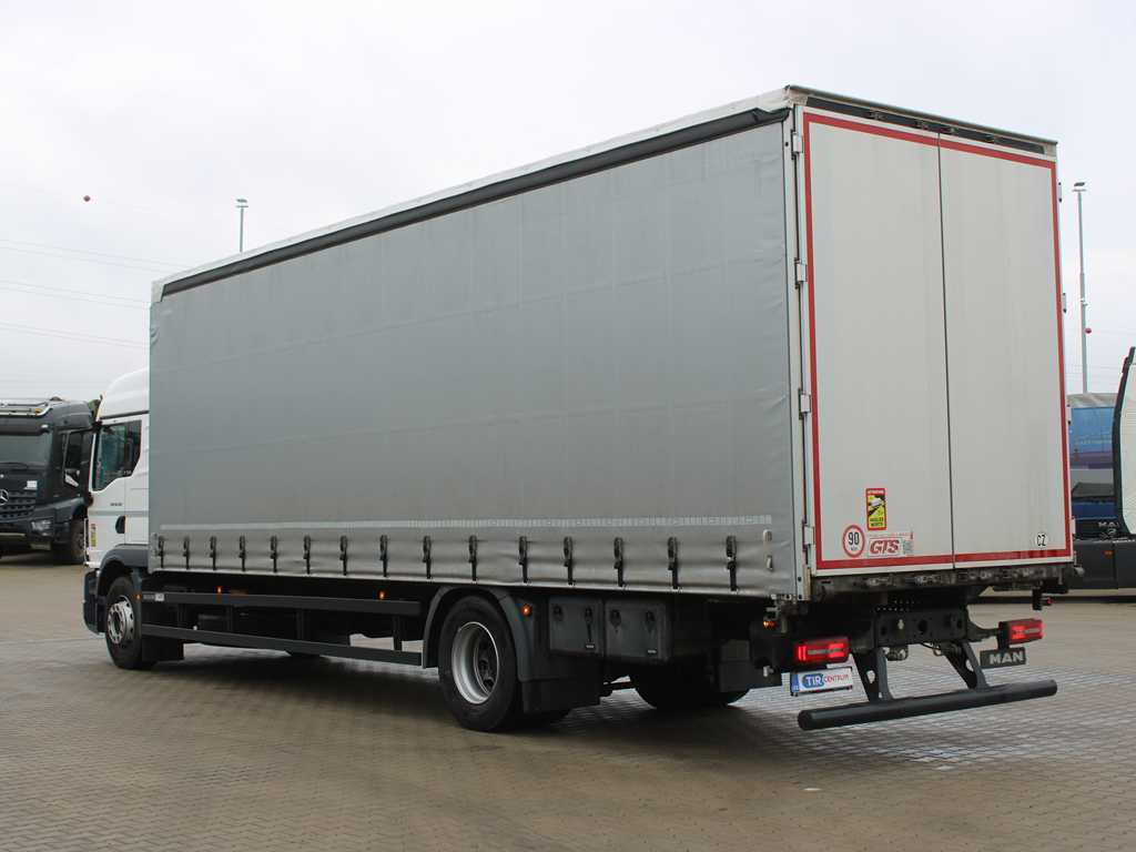 MAN TGM 18.320, EURO 6, NAVIGATION - Curtain side truck: picture 5 MAN TGM 18.320, EURO 6, NAVIGATION - Curtain side truck: picture 5