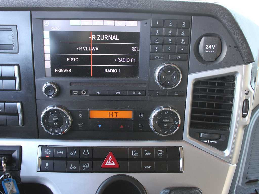 Mercedes-Benz ACTROS 2553, EURO 6, 6X2, AIR SUSPENSION, DRIVE-THROUGH + PANAV leasing Mercedes-Benz ACTROS 2553, EURO 6, 6X2, AIR SUSPENSION, DRIVE-THROUGH + PANAV: picture 13 Mercedes-Benz ACTROS 2553, EURO 6, 6X2, AIR SUSPENSION, DRIVE-THROUGH + PANAV leasing Mercedes-Benz ACTROS 2553, EURO 6, 6X2, AIR SUSPENSION, DRIVE-THROUGH + PANAV: picture 13