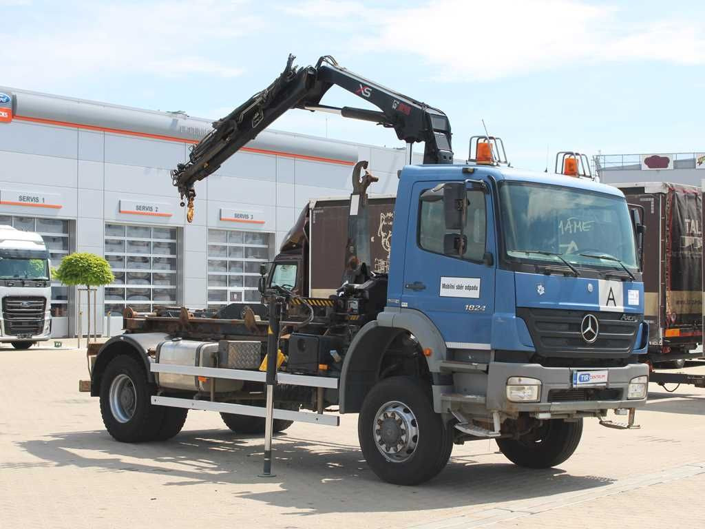 Mercedes-Benz AXOR 1824, CRANE HIAB 099B-3 DUO, 4x4 - Hook lift truck, Crane truck: picture 2 Mercedes-Benz AXOR 1824, CRANE HIAB 099B-3 DUO, 4x4 - Hook lift truck, Crane truck: picture 2