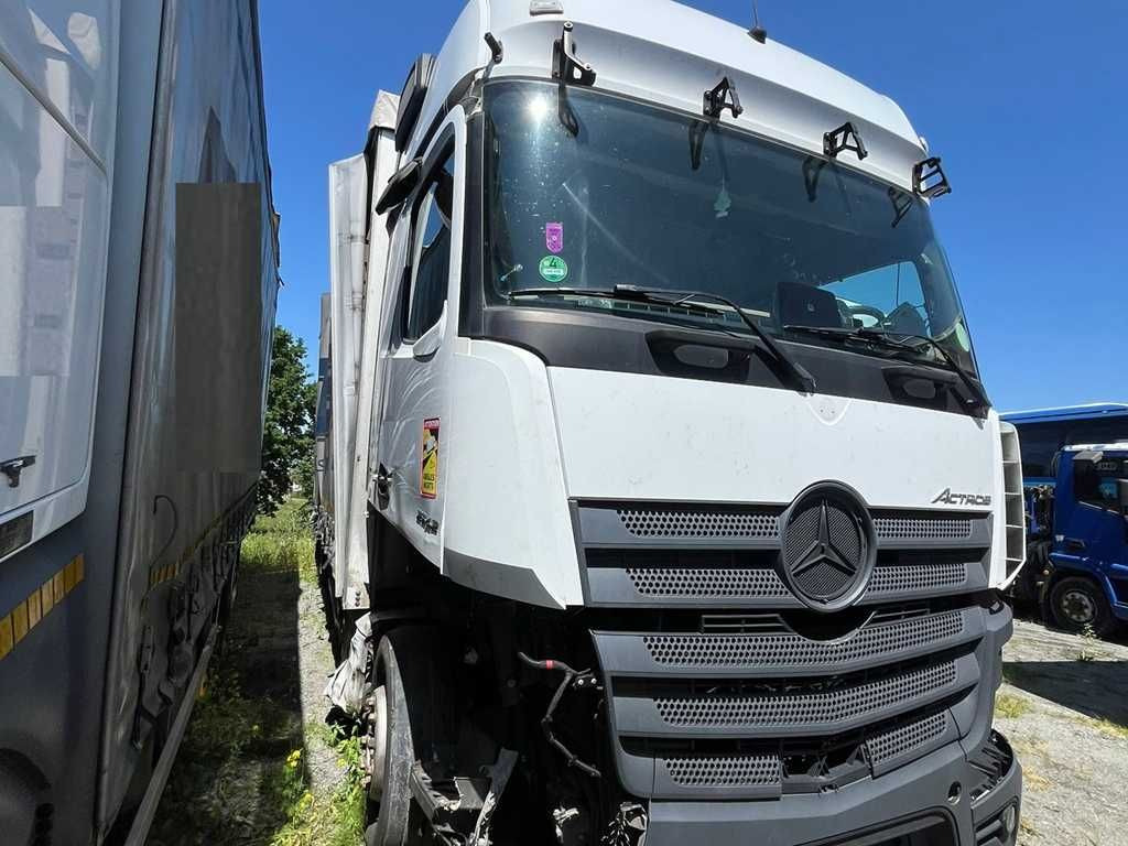 Mercedes-Benz Actros 2542, 6X2 - Curtain side truck: picture 3 Mercedes-Benz Actros 2542, 6X2 - Curtain side truck: picture 3