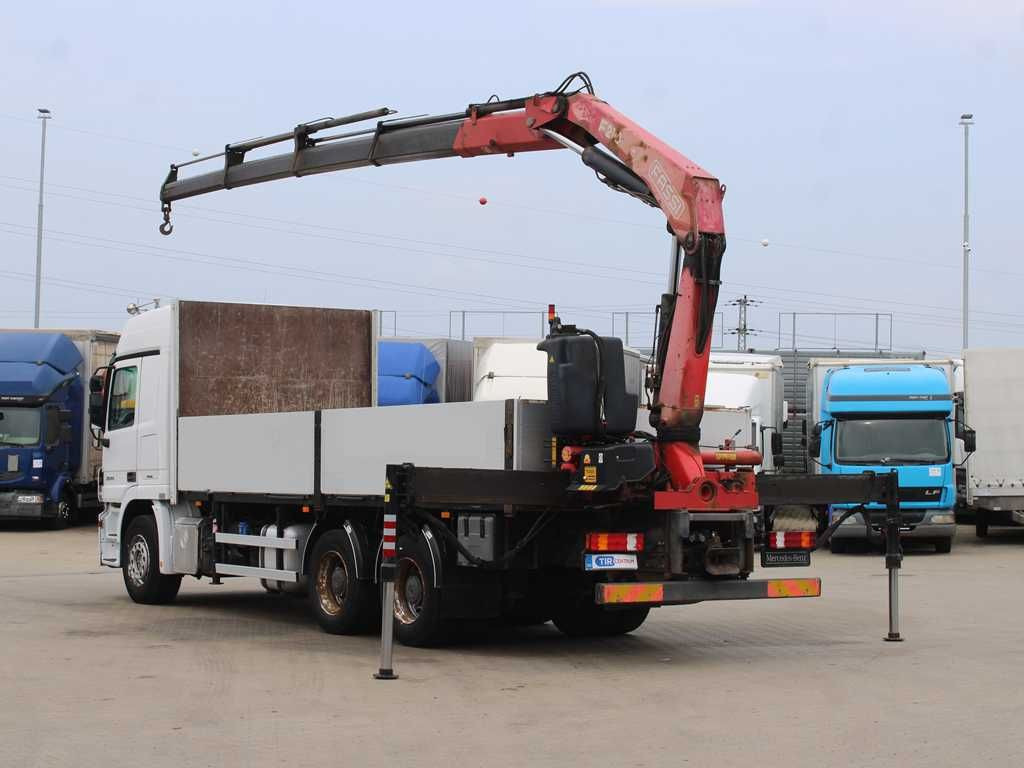 Mercedes-Benz Actros 2644, 6X4, EURO 4, CRANE FASSI F210 - Dropside/ Flatbed truck, Crane truck: picture 4 Mercedes-Benz Actros 2644, 6X4, EURO 4, CRANE FASSI F210 - Dropside/ Flatbed truck, Crane truck: picture 4