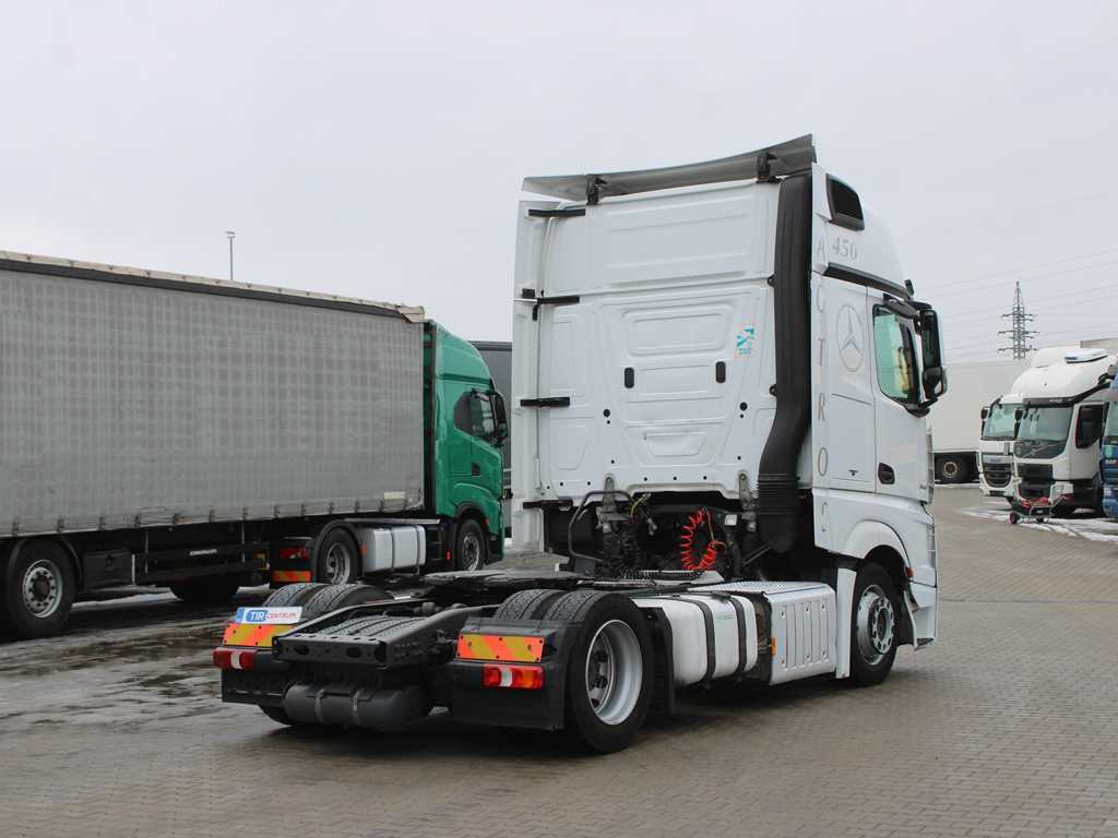 Mercedes-Benz Actros 1845, LOWDECK, EURO 6 - Tractor unit: picture 4 Mercedes-Benz Actros 1845, LOWDECK, EURO 6 - Tractor unit: picture 4