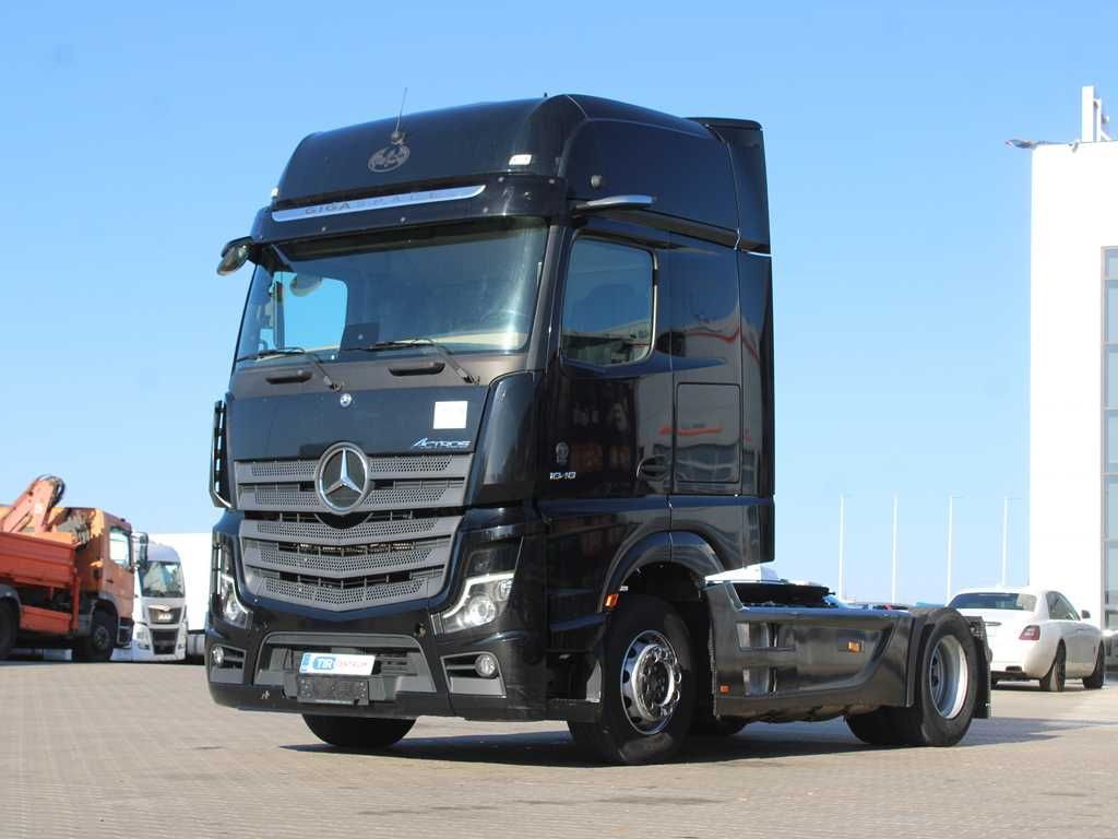 Mercedes-Benz Actros 1848, EURO 6, NAVIGATION, GIGA SPACE Mercedes-Benz Actros 1848, EURO 6, NAVIGATION, GIGA SPACE - Tractor unit: picture 1 Mercedes-Benz Actros 1848, EURO 6, NAVIGATION, GIGA SPACE Mercedes-Benz Actros 1848, EURO 6, NAVIGATION, GIGA SPACE - Tractor unit: picture 1