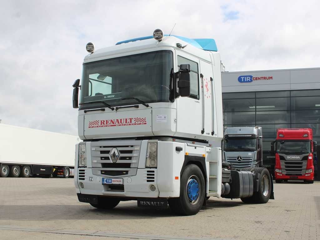 Renault MAGNUM 440.18, EURO 3 - Tractor unit: picture 1 Renault MAGNUM 440.18, EURO 3 - Tractor unit: picture 1