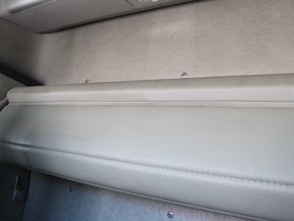 Tractor unit Renault Magnum DXI 480, EURO 5EEV, HYDRAULIC: picture 15