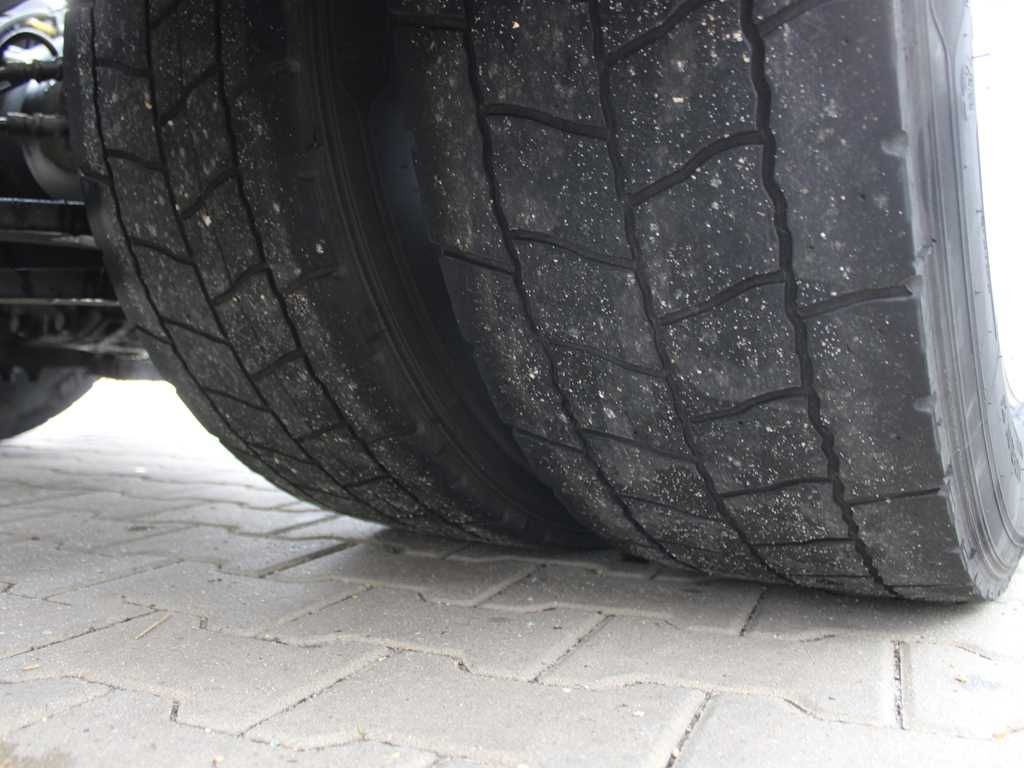 Tractor unit Renault T 520, LOWDECK, INDEPENDENT AIR CONDITIONING: picture 17