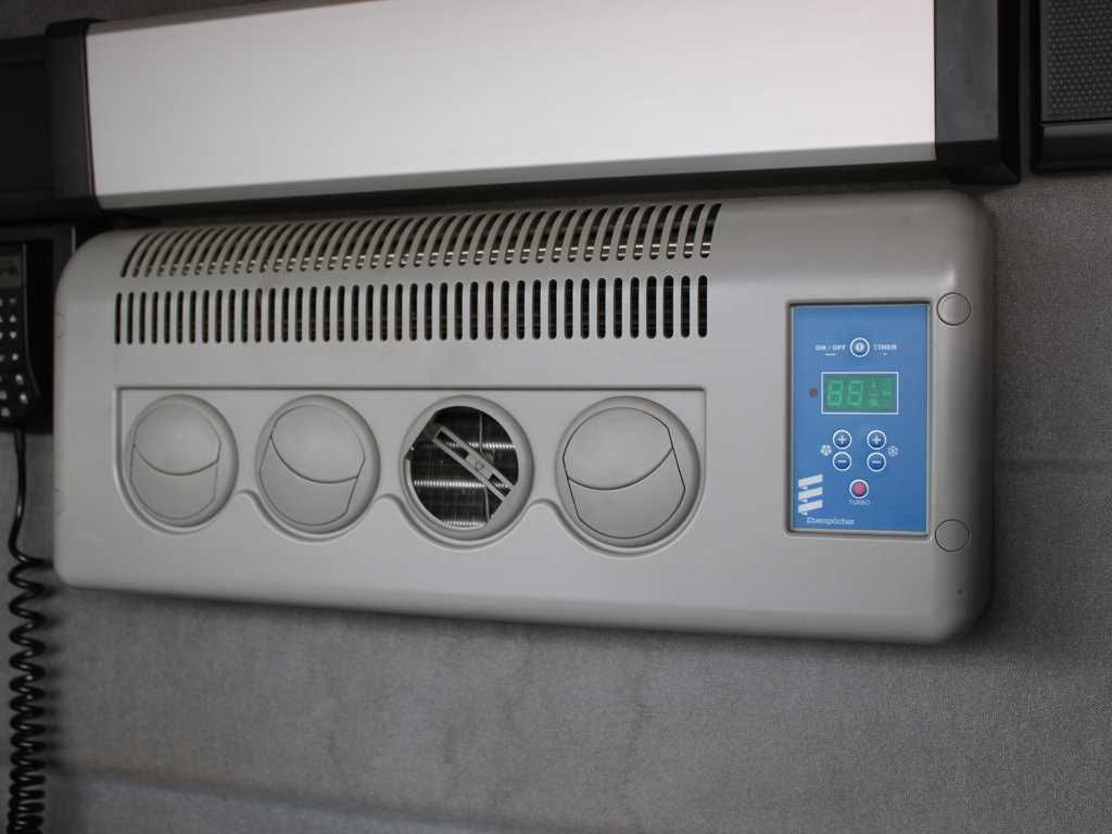 Tractor unit Renault T 520, LOWDECK, INDEPENDENT AIR CONDITIONING: picture 14