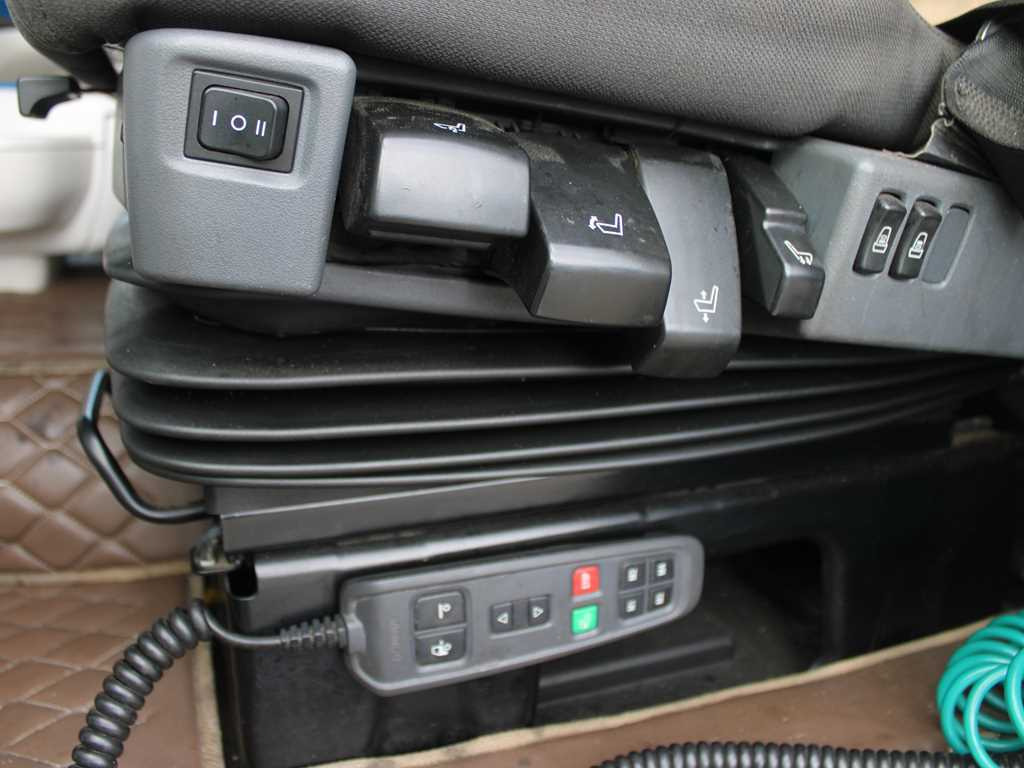 Tractor unit Scania R 450, EURO 6, RETARDER, AIR SUSPENSION: picture 8