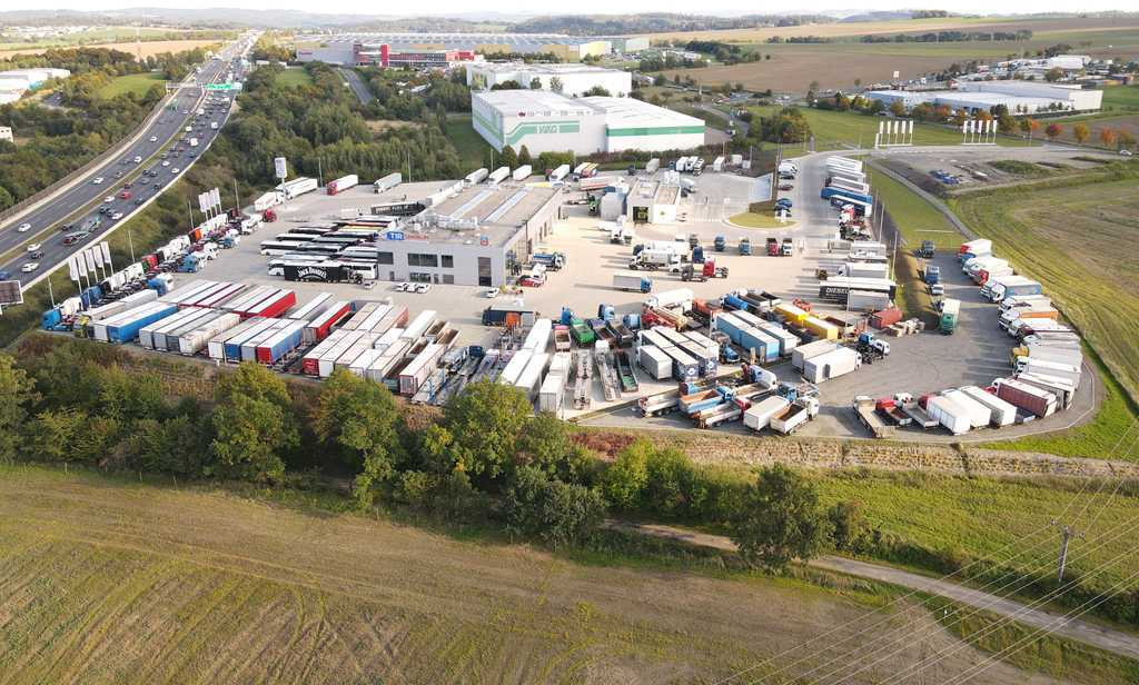 Scania R 450, LOWDECK, EURO 6, RETARDER, NAVIGATION - Tractor unit: picture 2 Scania R 450, LOWDECK, EURO 6, RETARDER, NAVIGATION - Tractor unit: picture 2