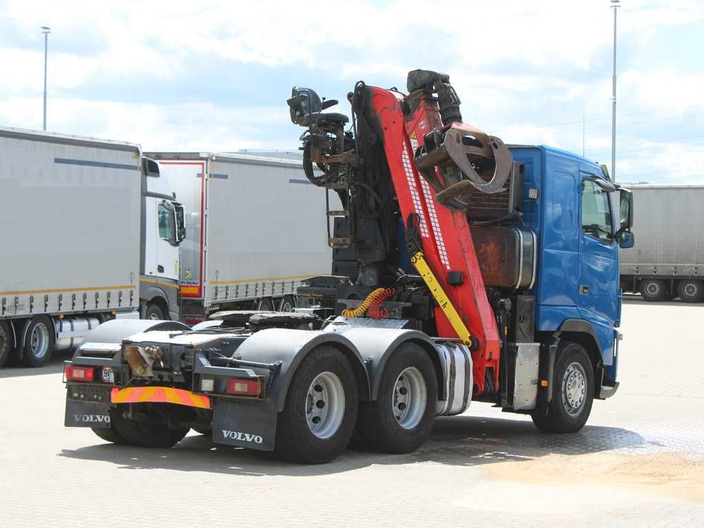 Volvo FHL 3C, EURO 5EEV, 6X4, CRANE CRANAB TZ12.2 - Timber truck: picture 3 Volvo FHL 3C, EURO 5EEV, 6X4, CRANE CRANAB TZ12.2 - Timber truck: picture 3