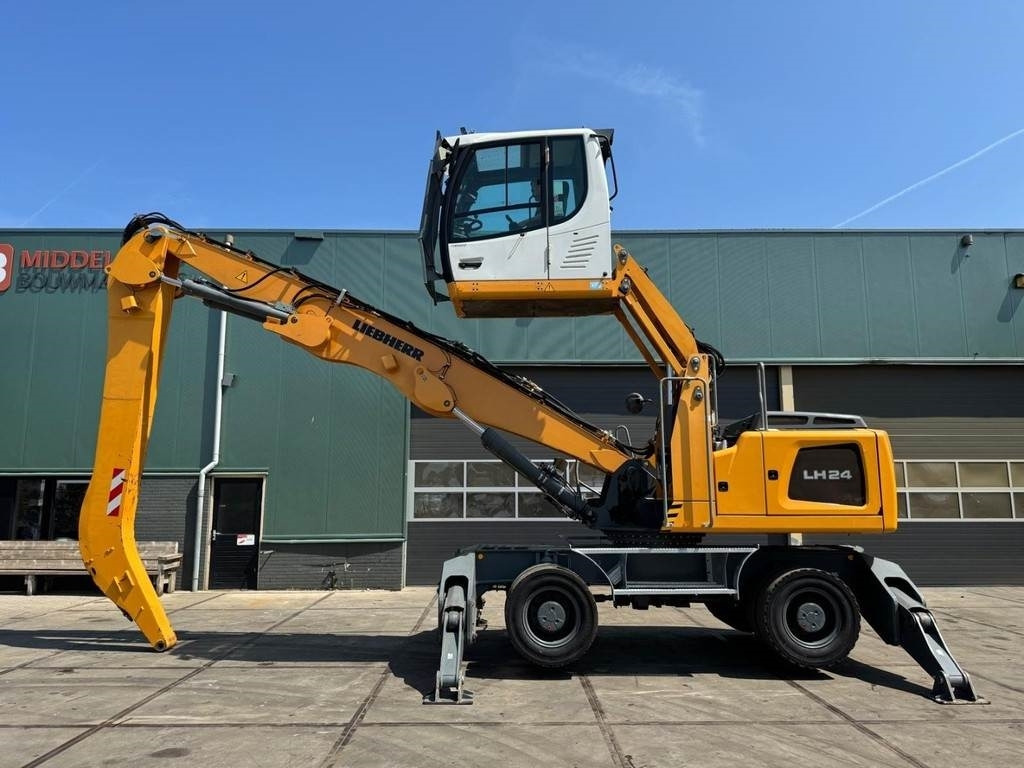 Liebherr LH 24 M - Waste/ Industry handler: picture 1 Liebherr LH 24 M - Waste/ Industry handler: picture 1