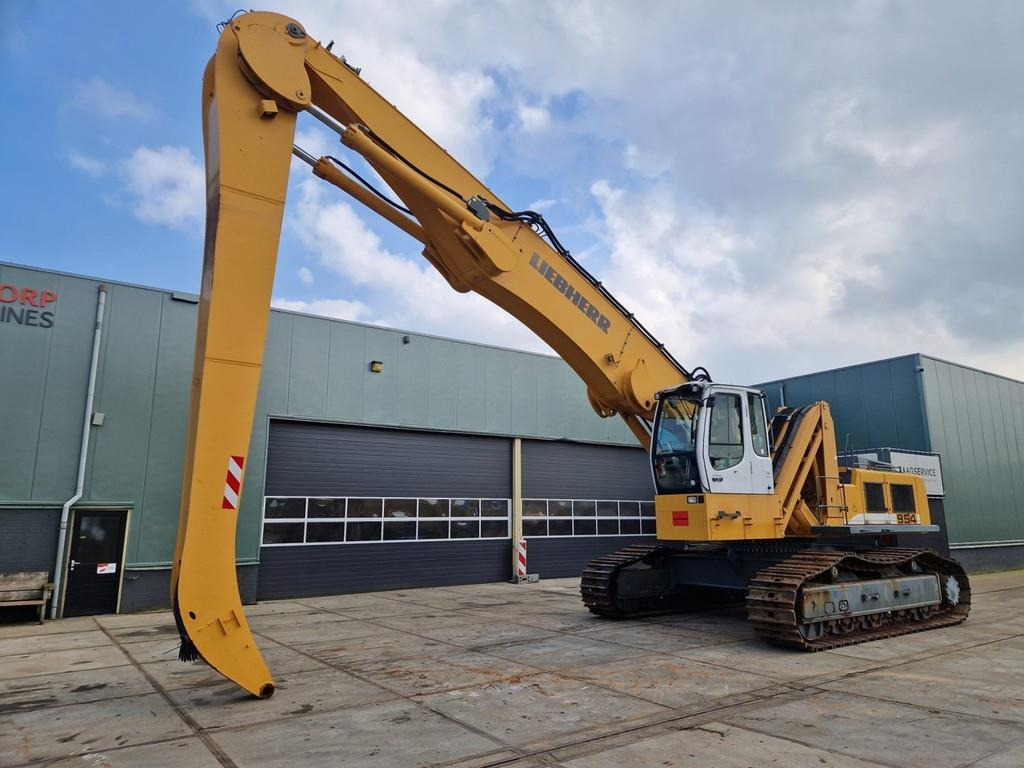 Liebherr R954C EW - Waste/ Industry handler: picture 4 Liebherr R954C EW - Waste/ Industry handler: picture 4