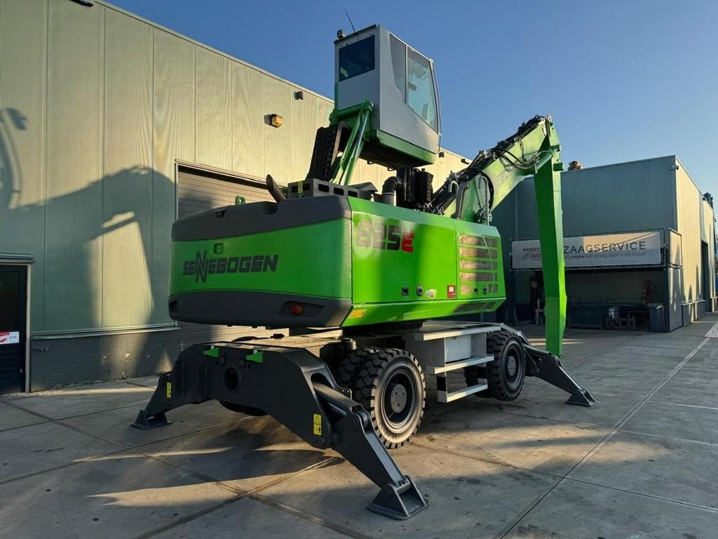 Sennebogen 825M E - Waste/ Industry handler: picture 3 Sennebogen 825M E - Waste/ Industry handler: picture 3