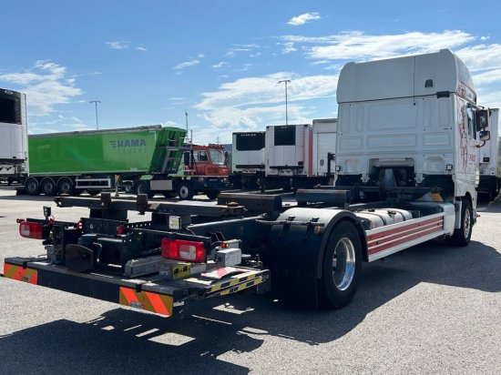 DAF XF 480 FA BDF SSC Euro 6, Bär Cargolift Falt, Retarder - Container transporter/ Swap body truck: picture 3 DAF XF 480 FA BDF SSC Euro 6, Bär Cargolift Falt, Retarder - Container transporter/ Swap body truck: picture 3