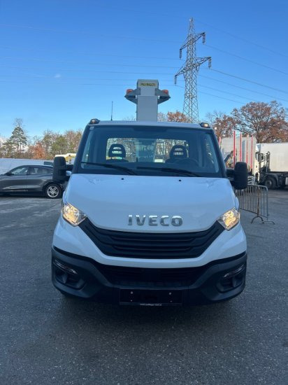 Iveco Daily 35S14, Hubarbeitsbühne Palfinger P200TXE - Truck mounted aerial platform: picture 2 Iveco Daily 35S14, Hubarbeitsbühne Palfinger P200TXE - Truck mounted aerial platform: picture 2