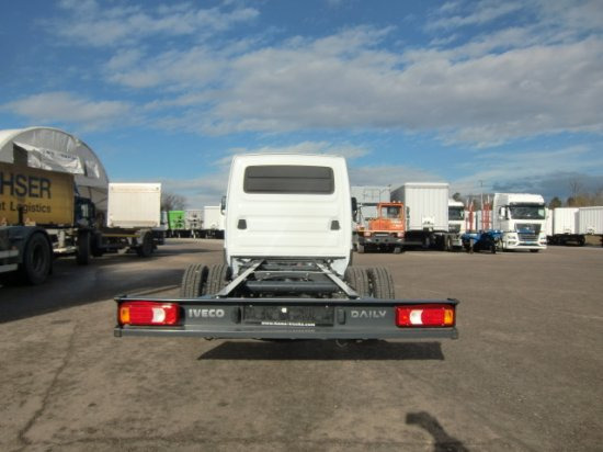 Iveco Daily 40 - 180 Fahrgestell, E6 Automatik - Cab chassis truck: picture 5 Iveco Daily 40 - 180 Fahrgestell, E6 Automatik - Cab chassis truck: picture 5