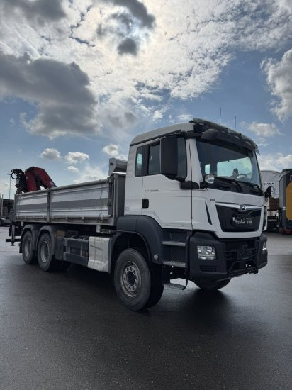 MAN TGS 26.430 6x4 3-Seitenkipper, HMF 2020K-RC Heckkran abnehmbar, - Tipper, Crane truck: picture 3 MAN TGS 26.430 6x4 3-Seitenkipper, HMF 2020K-RC Heckkran abnehmbar, - Tipper, Crane truck: picture 3