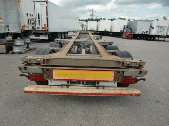 Schmitz Containerchassi 3-achsig SCF 24G45 Slider - Container transporter/ Swap body semi-trailer: picture 5 Schmitz Containerchassi 3-achsig SCF 24G45 Slider - Container transporter/ Swap body semi-trailer: picture 5