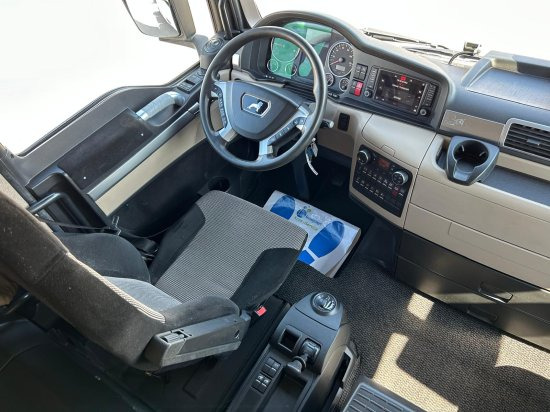 Tractor unit MAN TGX 18.500 XLX, Standklima, Retarder E6: picture 15 Tractor unit MAN TGX 18.500 XLX, Standklima, Retarder E6: picture 15