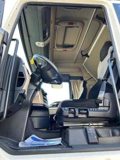 Tractor unit MAN TGX 18.500 XLX, Standklima, Retarder E6: picture 12 Tractor unit MAN TGX 18.500 XLX, Standklima, Retarder E6: picture 12