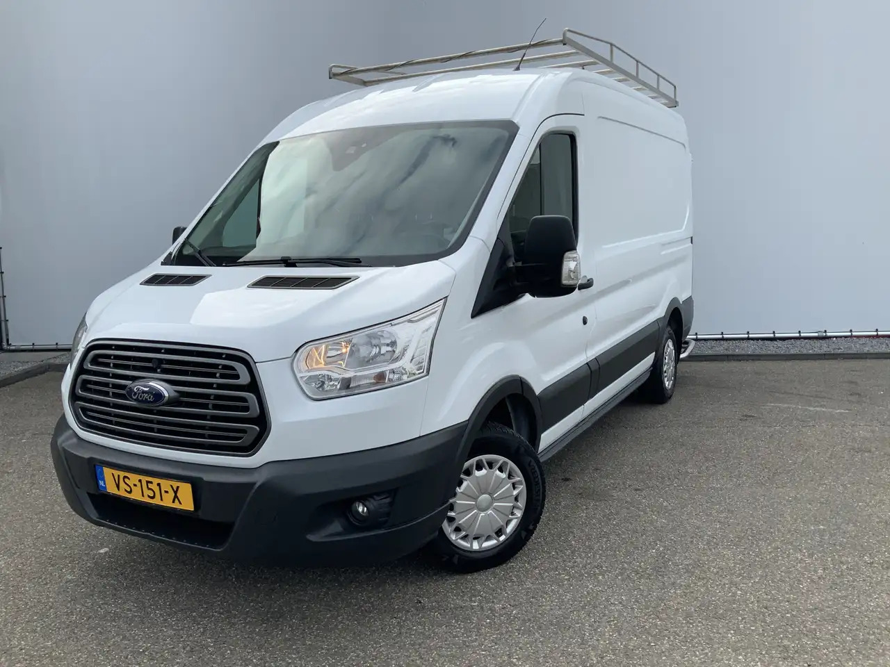 Ford Transit 310 2.2 TDCI L2H2 Trend Airco Cruise Navi 3 Zits I - Panel van: picture 1 Ford Transit 310 2.2 TDCI L2H2 Trend Airco Cruise Navi 3 Zits I - Panel van: picture 1