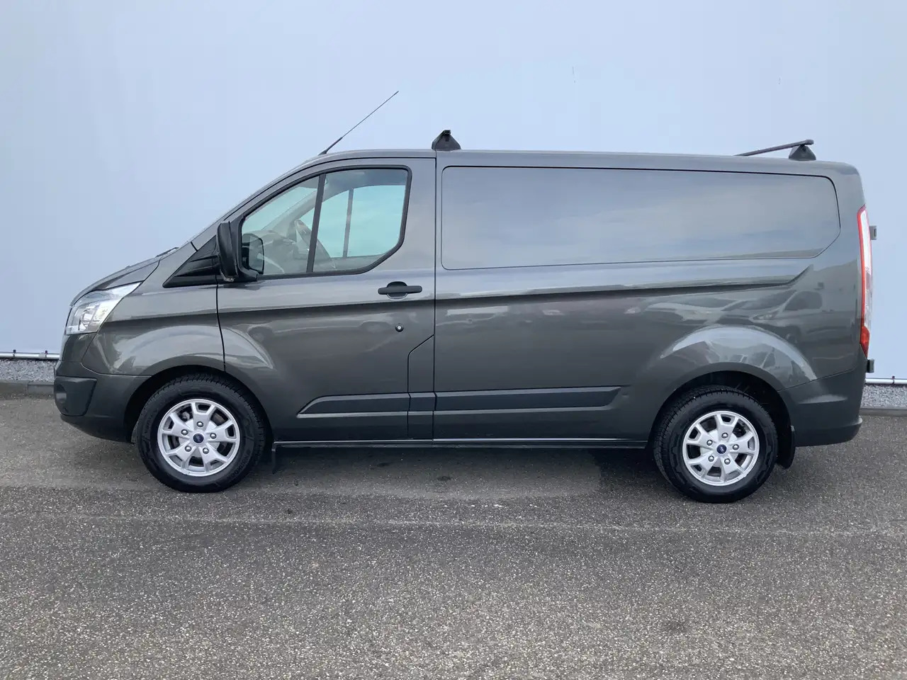Ford Transit Custom 270 2.2 TDCI L1H1 Trend Airco Camera Cruise Dakdra - Panel van: picture 3 Ford Transit Custom 270 2.2 TDCI L1H1 Trend Airco Camera Cruise Dakdra - Panel van: picture 3