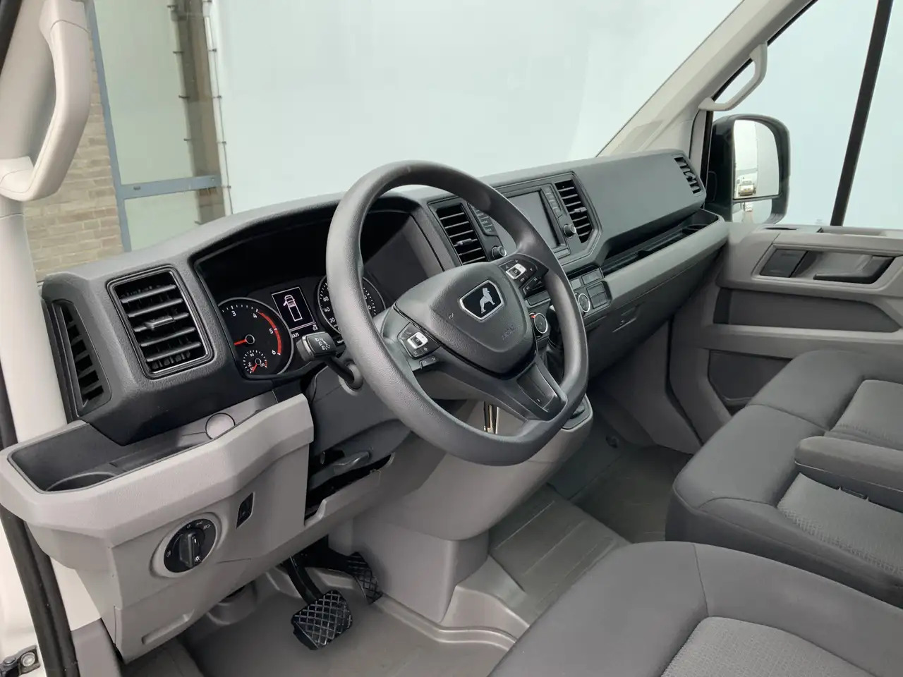 MAN TGE 35 2.0 Lang Automaat Pick Up Airco Cruise 3 Zits B - Open body delivery van: picture 5 MAN TGE 35 2.0 Lang Automaat Pick Up Airco Cruise 3 Zits B - Open body delivery van: picture 5