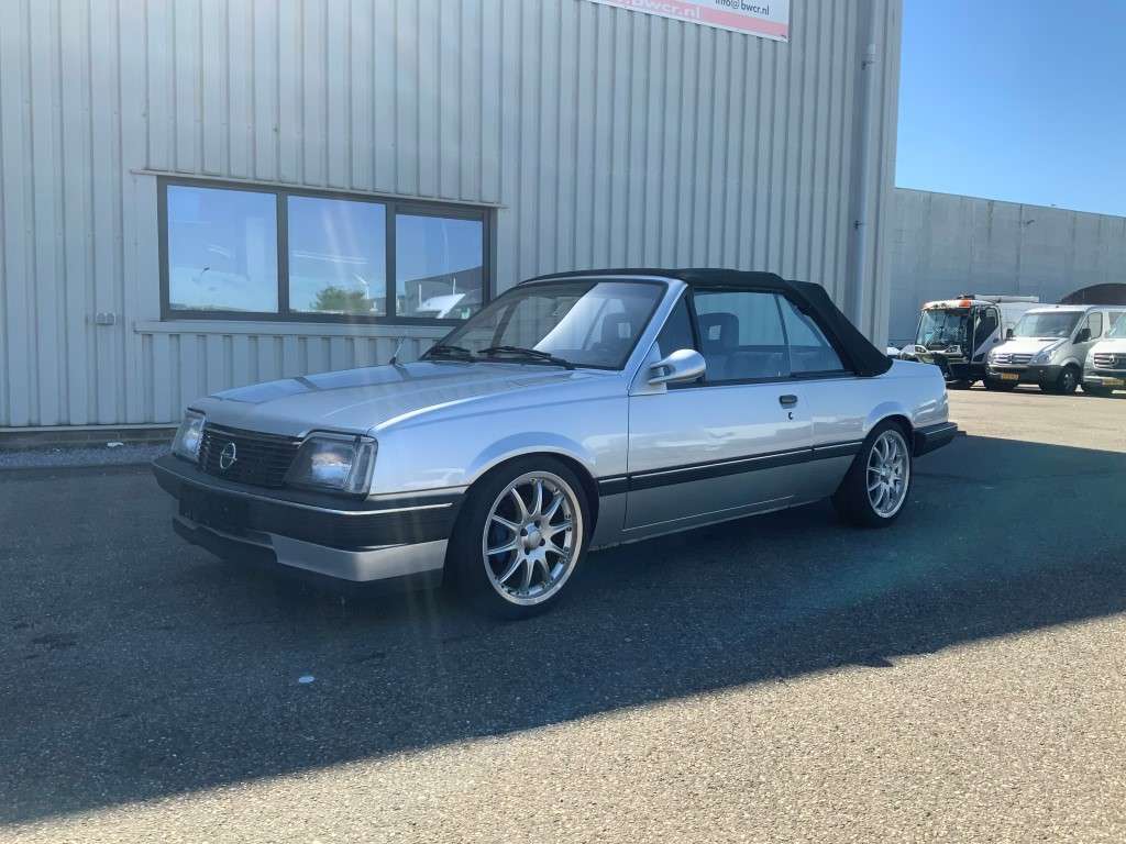 Opel Ascona 1.6 S Automaat Cabriolet Marge geen btw - Car: picture 1 Opel Ascona 1.6 S Automaat Cabriolet Marge geen btw - Car: picture 1