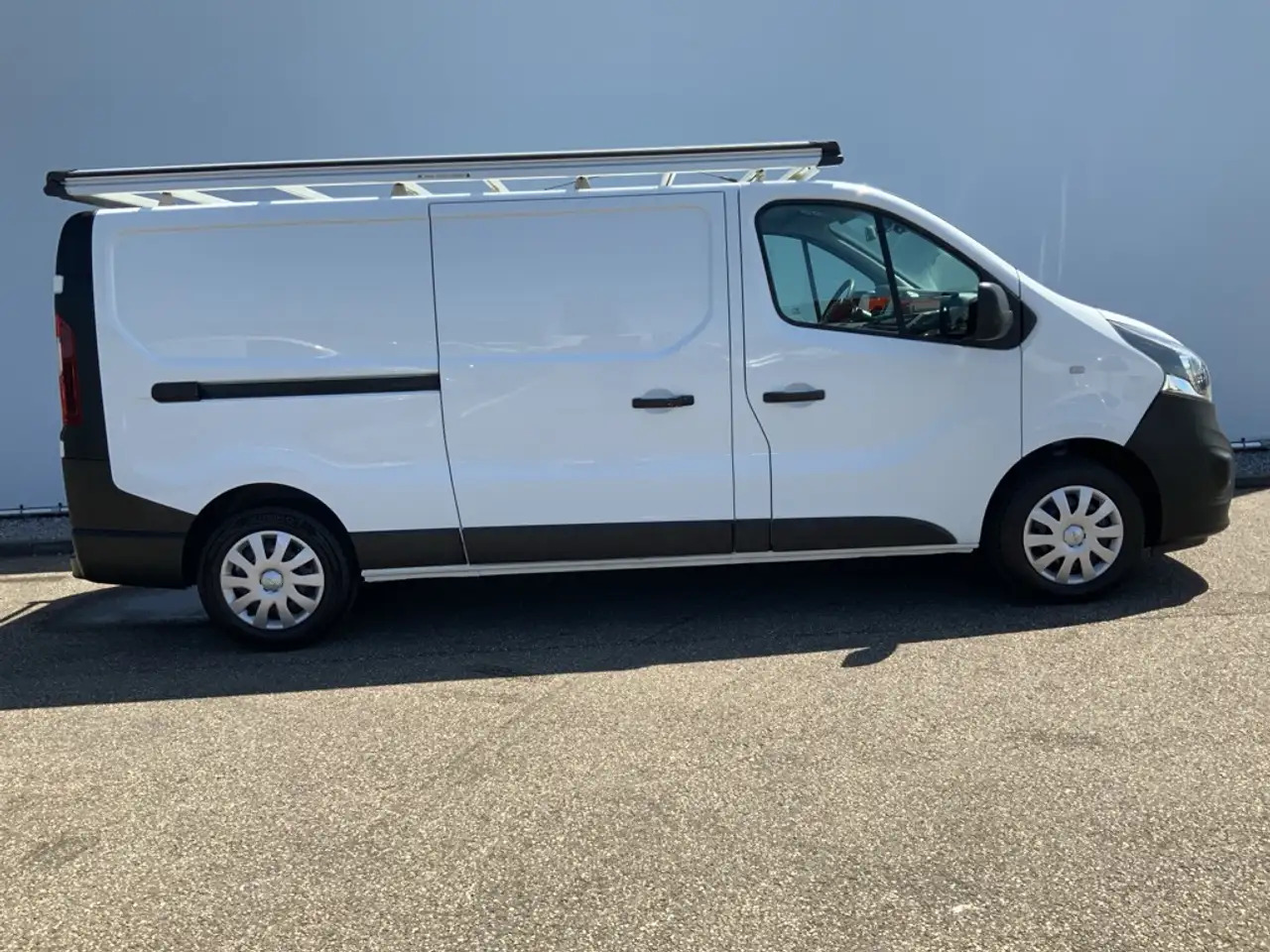Opel Vivaro 1.6 CDTI L2H1 Edition EcoFlex Airco Cruise Imperia - Panel van: picture 3 Opel Vivaro 1.6 CDTI L2H1 Edition EcoFlex Airco Cruise Imperia - Panel van: picture 3