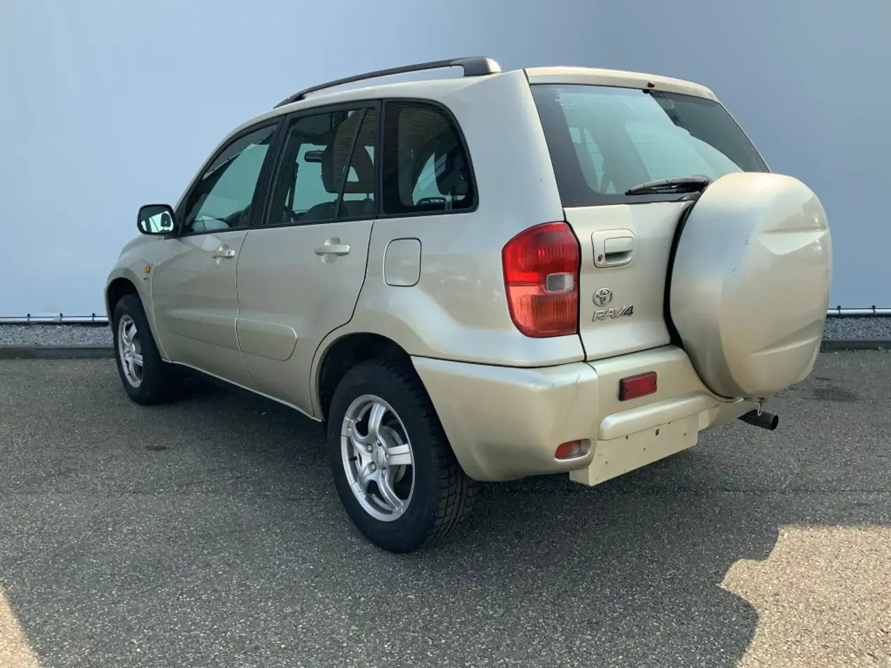 Toyota RAV 4 EXPORT FIXPRICE !!!! 4X4 Airco Cruise Automaat Alu - SUV: picture 2 Toyota RAV 4 EXPORT FIXPRICE !!!! 4X4 Airco Cruise Automaat Alu - SUV: picture 2