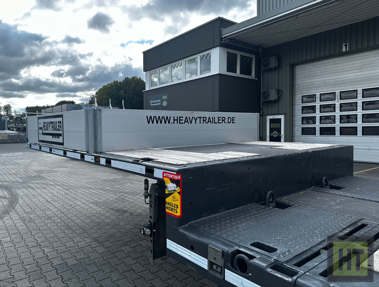 Faymonville MAX Trailer 4-Achs-Mega-Tele-Semi-niedrigbereift - Low loader semi-trailer: picture 4 Faymonville MAX Trailer 4-Achs-Mega-Tele-Semi-niedrigbereift - Low loader semi-trailer: picture 4