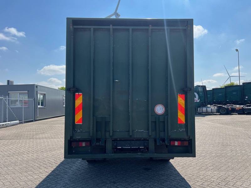 DAF 45.160 - Horse truck: picture 5 DAF 45.160 - Horse truck: picture 5
