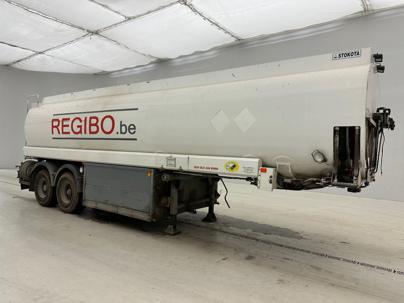 EKW Tank 32000 L - Tanker semi-trailer: picture 3 EKW Tank 32000 L - Tanker semi-trailer: picture 3
