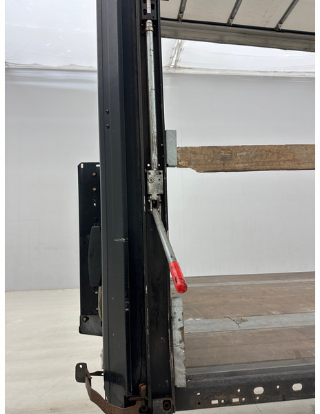 Kögel Tautliner - Curtainsider semi-trailer: picture 2 Kögel Tautliner - Curtainsider semi-trailer: picture 2