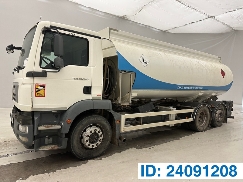 MAN TGM 26.340 - 6x2 - Tanker truck: picture 1 MAN TGM 26.340 - 6x2 - Tanker truck: picture 1